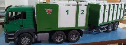 Camião transporte de Touros e Cabrestos com Atrelado Bruder