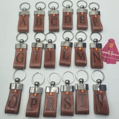 Porta chaves letra pele